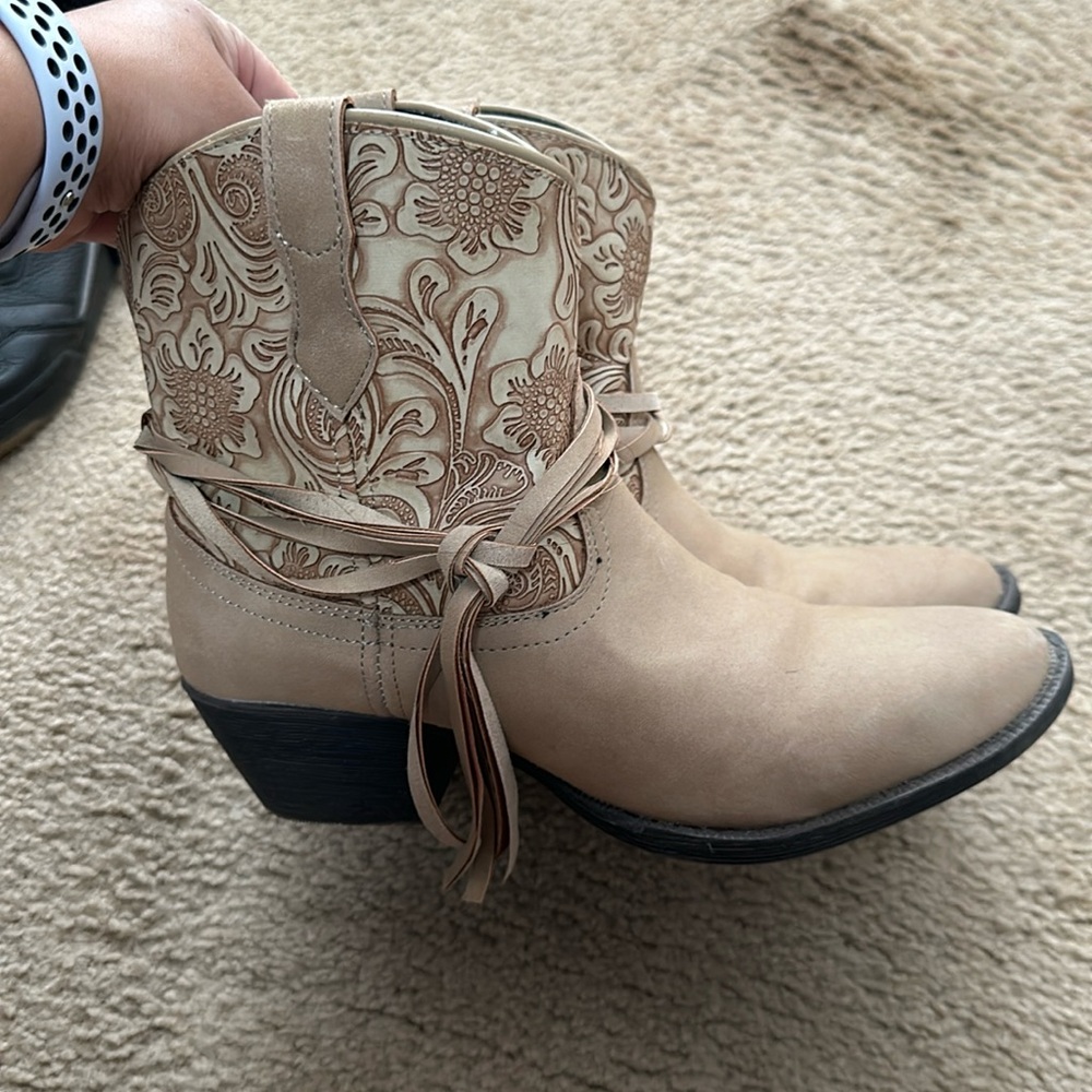 Strap booties